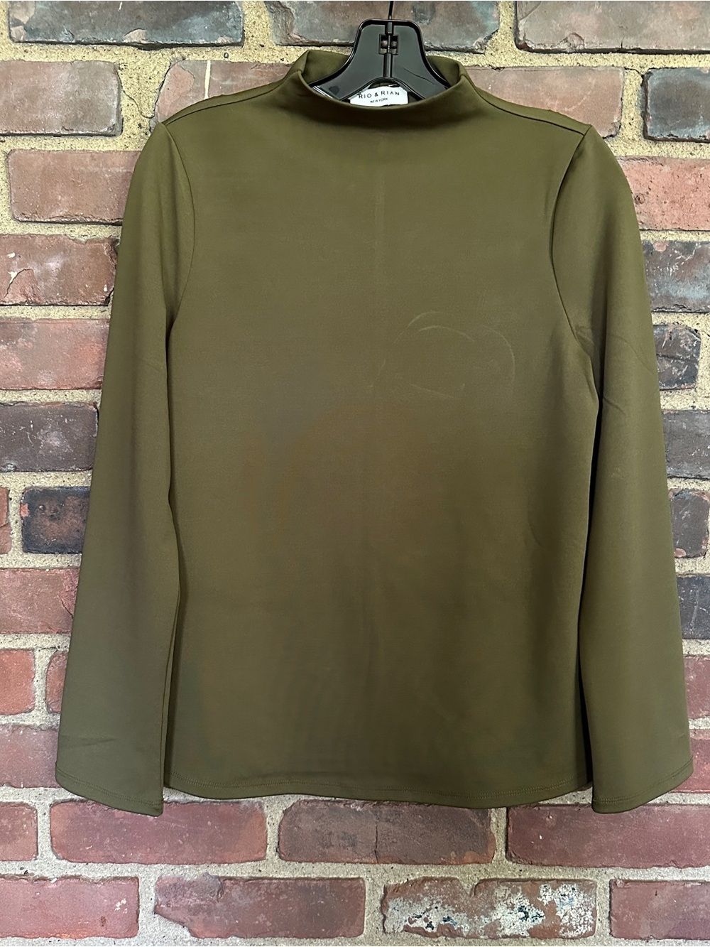 Rio & Rian long-sleeve olive green mock neck shirt